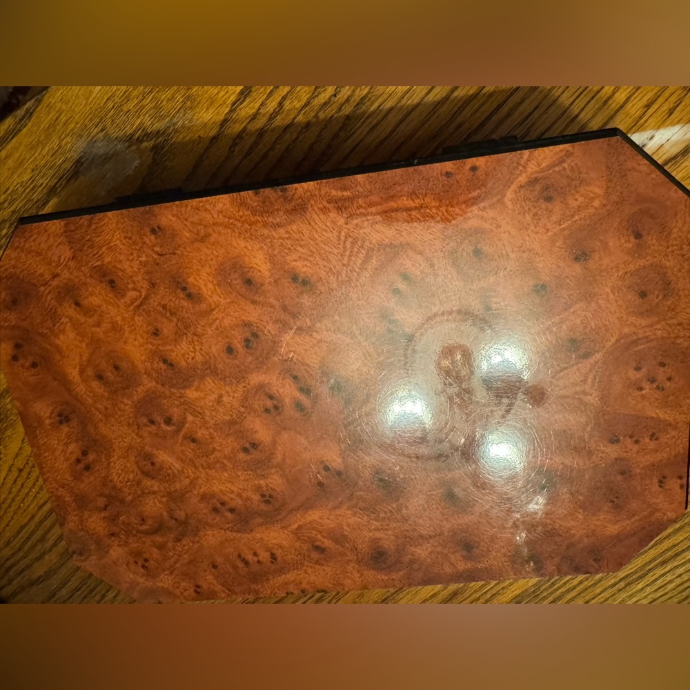 Wood Grain Jewelry Decorative Box - Picture 2 of 5